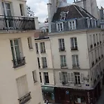 Fantastic Studio In Ile Saint Louis